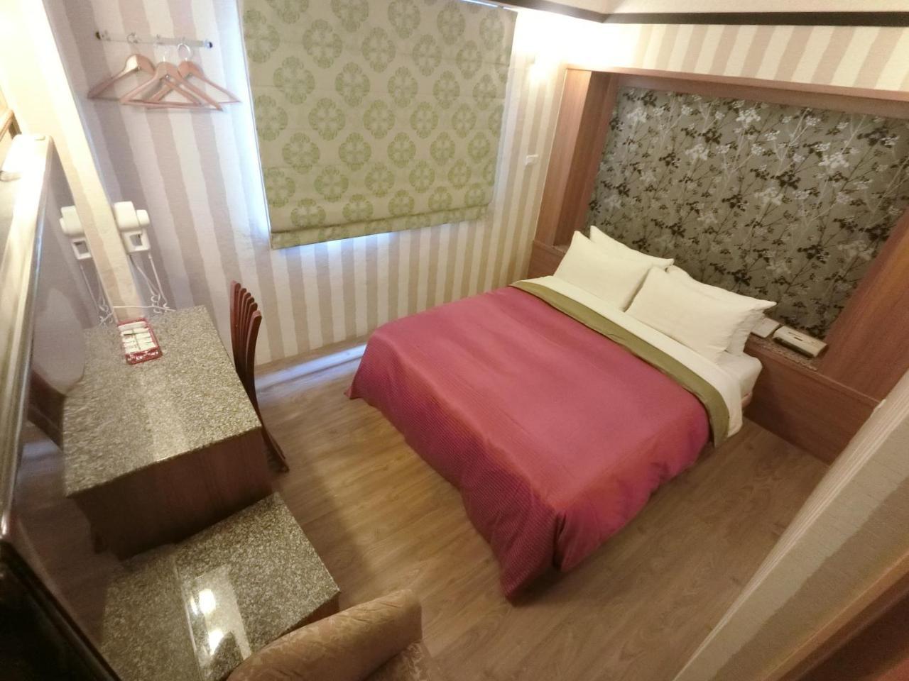 Nice Hotel Тайбэй Экстерьер фото